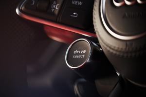 Audi R8 V10 RWD Coupe 2020 года  (AU)